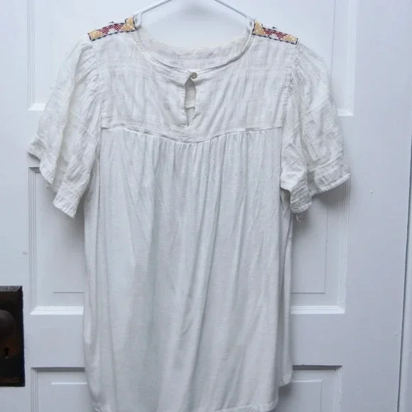 Knox Rose Embroidered Floral Top, Size Medium - Picture 5 of 8